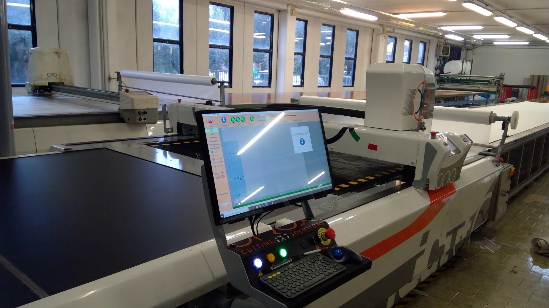 taglio tessuti Bassano